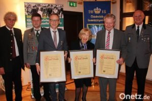 Neue Ehrenmitglieder Bernd Sommer, Felicitas Hart, Robert Treml
